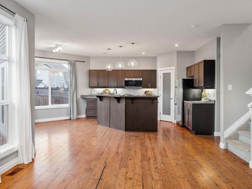 124 Keyport Circle, Leduc, AB - Indoor Photo Showing Kitchen