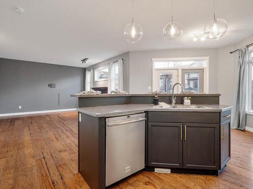 124 Keyport Circle, Leduc, AB - Indoor Photo Showing Kitchen