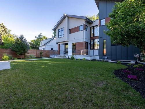 8910 Windsor Road, Edmonton, AB 