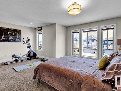 3254 Allan Way, Edmonton, AB - Indoor Photo Showing Bedroom