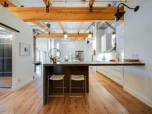 301 11633 105 Avenue, Edmonton, AB - Indoor Photo Showing Kitchen