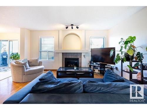 9806 179 Avenue, Edmonton, AB - Indoor Photo Showing Living Room With Fireplace