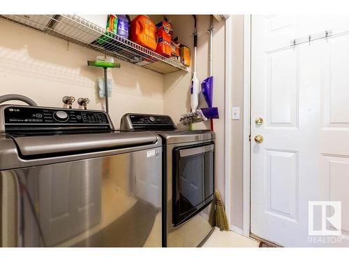 9806 179 Avenue, Edmonton, AB - Indoor Photo Showing Laundry Room