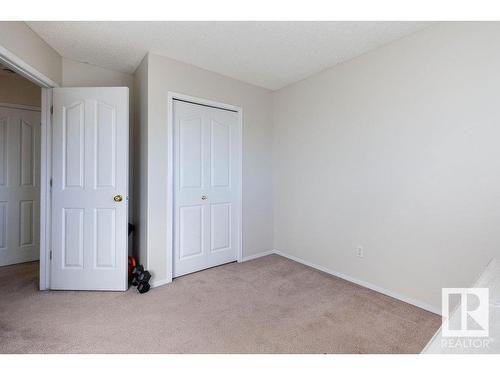 9806 179 Avenue, Edmonton, AB - Indoor Photo Showing Other Room