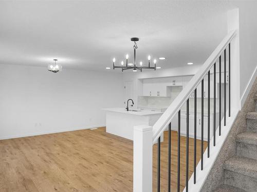 17243 9B Avenue, Edmonton, AB - Indoor Photo Showing Other Room