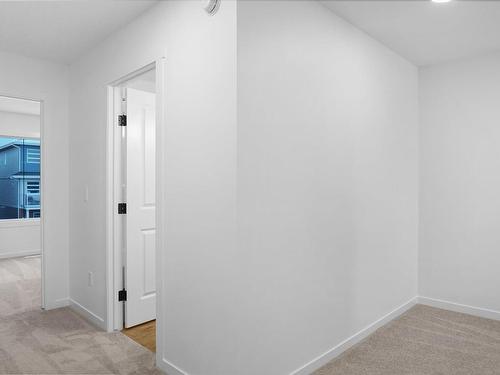 17243 9B Avenue, Edmonton, AB - Indoor Photo Showing Other Room