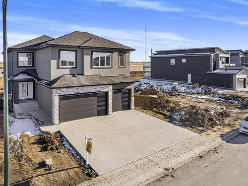 3223 3 St Nw, Edmonton, AB 