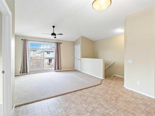 60 150 Edwards Drive, Edmonton, AB - Indoor Photo Showing Other Room