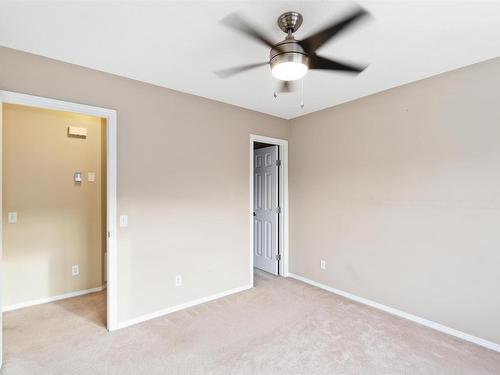 60 150 Edwards Drive, Edmonton, AB - Indoor Photo Showing Other Room