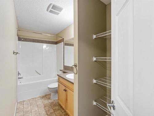 60 150 Edwards Drive, Edmonton, AB - Indoor Photo Showing Bathroom