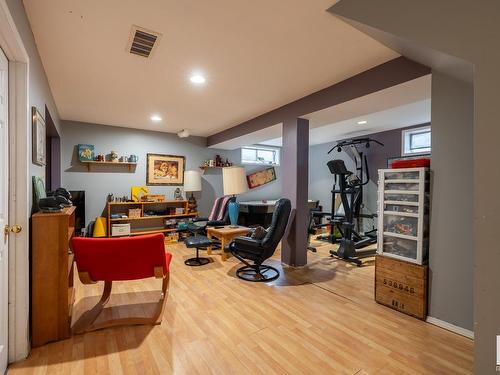 7028 187 Street, Edmonton, AB - Indoor