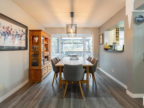 7028 187 Street, Edmonton, AB - Indoor Photo Showing Dining Room