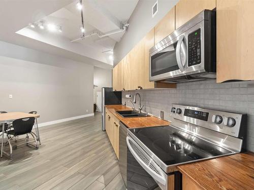 905 10179 105 Street, Edmonton, AB - Indoor Photo Showing Kitchen With Double Sink