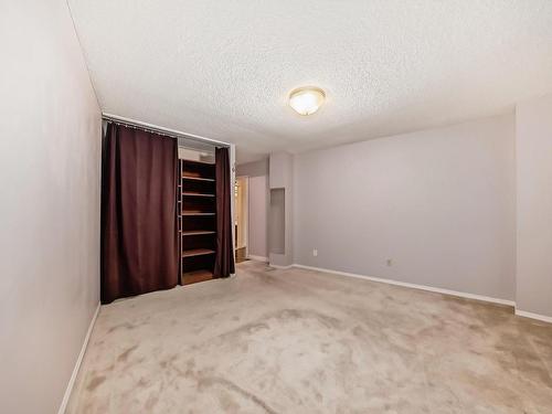 607 10045 117 Street Nw, Edmonton, AB - Indoor Photo Showing Other Room