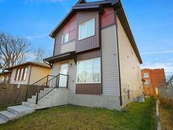 10712 95 ST NW  Edmonton, AB T5H 2C7