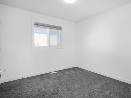 10712 95 Street, Edmonton, AB - Indoor Photo Showing Other Room