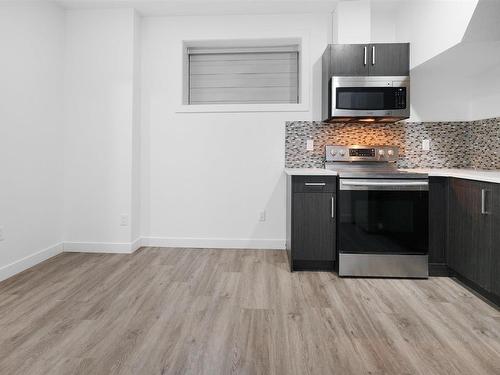 10712 95 Street, Edmonton, AB - Indoor Photo Showing Kitchen