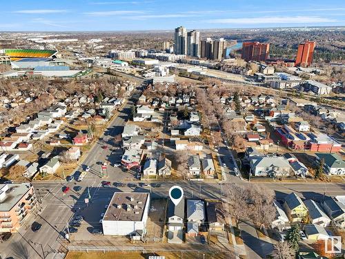 10712 95 Street, Edmonton, AB - Outdoor With View