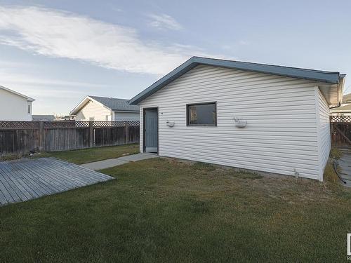 5744 162 Av Nw, Edmonton, AB 