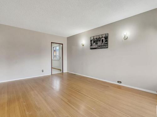 11329 94 Street, Edmonton, AB - Indoor Photo Showing Other Room