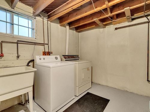 11329 94 Street, Edmonton, AB - Indoor Photo Showing Laundry Room