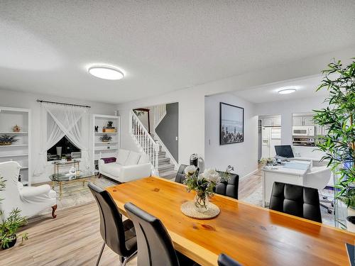 7 Greenfield Estates, St. Albert, AB - Indoor Photo Showing Dining Room