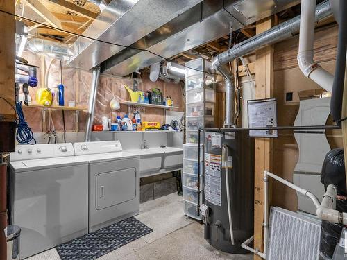 3772 20 Street, Edmonton, AB - Indoor Photo Showing Laundry Room