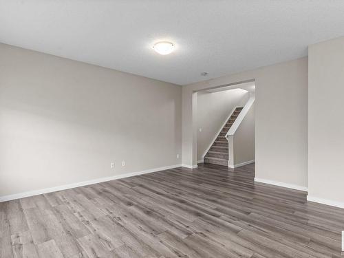 6476 King Wynd, Edmonton, AB - Indoor Photo Showing Other Room