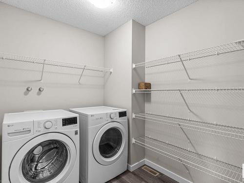 6476 King Wynd, Edmonton, AB - Indoor Photo Showing Laundry Room