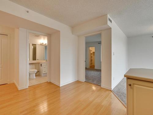 505 10649 Saskatchewan Drive, Edmonton, AB - Indoor Photo Showing Other Room