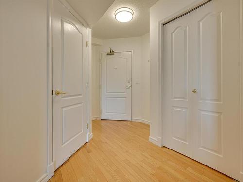 505 10649 Saskatchewan Drive, Edmonton, AB - Indoor Photo Showing Other Room