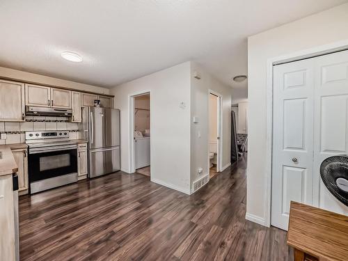 56 Martin Crossing Crescent Ne, Calgary, AB - Indoor Photo Showing Kitchen