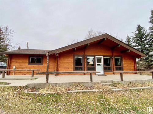 21344 Sec Hwy 617, Rural Camrose County, AB 