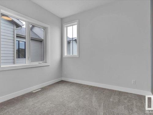 6722 Crawford Way, Edmonton, AB - Indoor Photo Showing Other Room