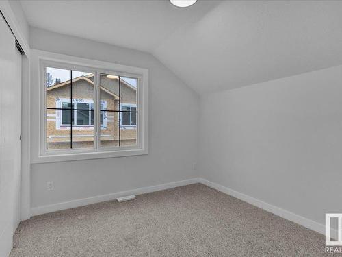 6722 Crawford Way, Edmonton, AB - Indoor Photo Showing Other Room