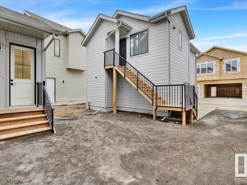 6722 Crawford Way, Edmonton, AB - Outdoor