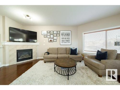 2108 Hammond Co Nw, Edmonton, AB 