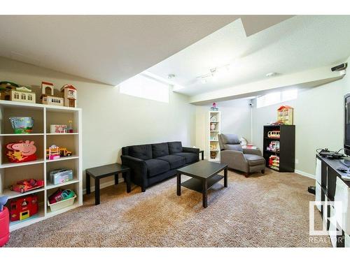 2108 Hammond Co Nw, Edmonton, AB 