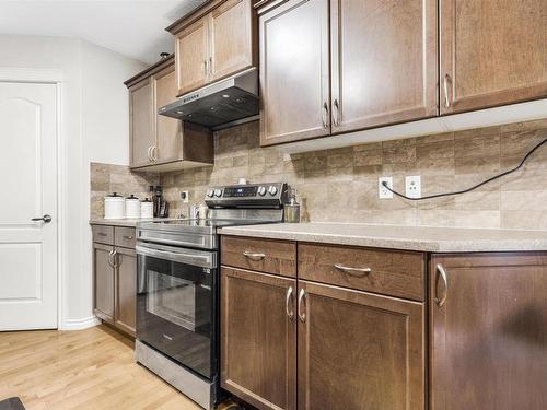 2631 29 Street, Edmonton, AB - Indoor Photo Showing Kitchen