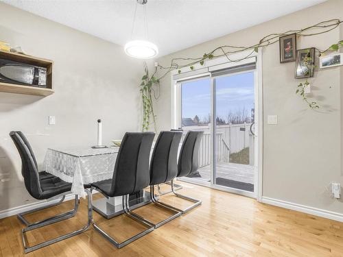 2631 29 Street, Edmonton, AB - Indoor Photo Showing Dining Room