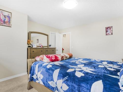 2631 29 Street, Edmonton, AB - Indoor Photo Showing Bedroom