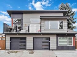 4432 117 ST NW  Edmonton, AB T6J 1T9