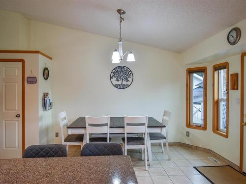 1 Fieldstone Cl, Spruce Grove, AB 