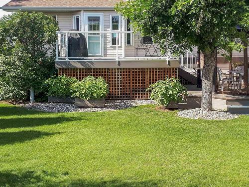 1 Fieldstone Cl, Spruce Grove, AB 