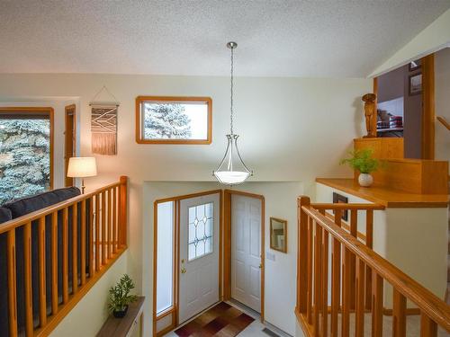 1 Fieldstone Cl, Spruce Grove, AB 