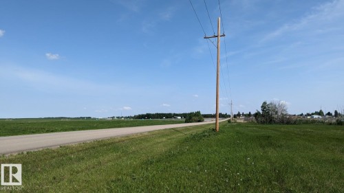 4199 54 Street, Vegreville, AB 