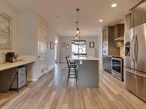 17832 59 Street, Edmonton, AB - Indoor Photo Showing Kitchen With Upgraded Kitchen