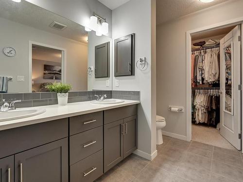 17832 59 Street, Edmonton, AB - Indoor Photo Showing Bathroom