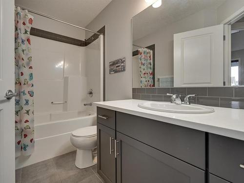 17832 59 Street, Edmonton, AB - Indoor Photo Showing Bathroom