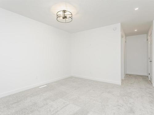 9530 Carson Bend, Edmonton, AB - Indoor Photo Showing Other Room